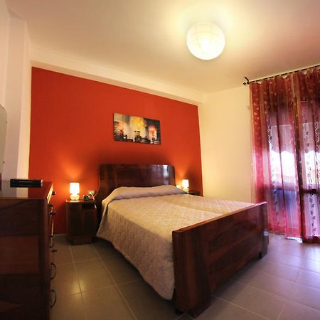 La Terrazza Bed & Breakfast Empoli Bagian luar foto